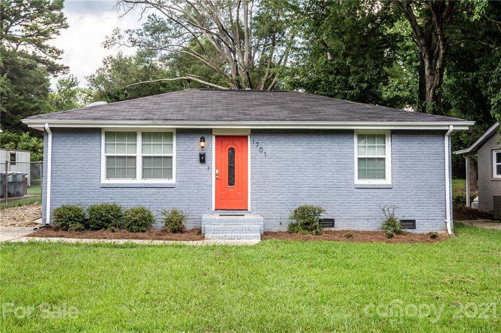 1701 Finchley Drive - Photo 1