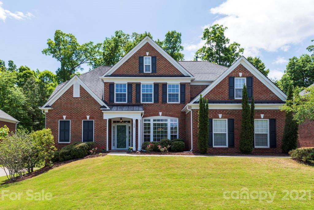528 Willow Brook Drive - Photo 1