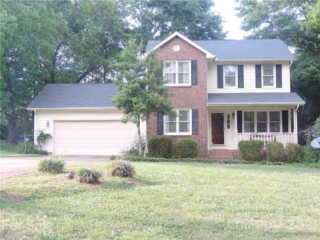 102 Austin Drive - Photo 1