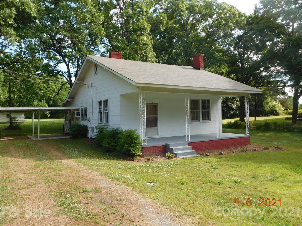 1115 Traywick Road - Photo 1