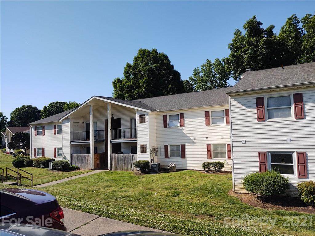 7988 Shady Oak Trail - Photo 1