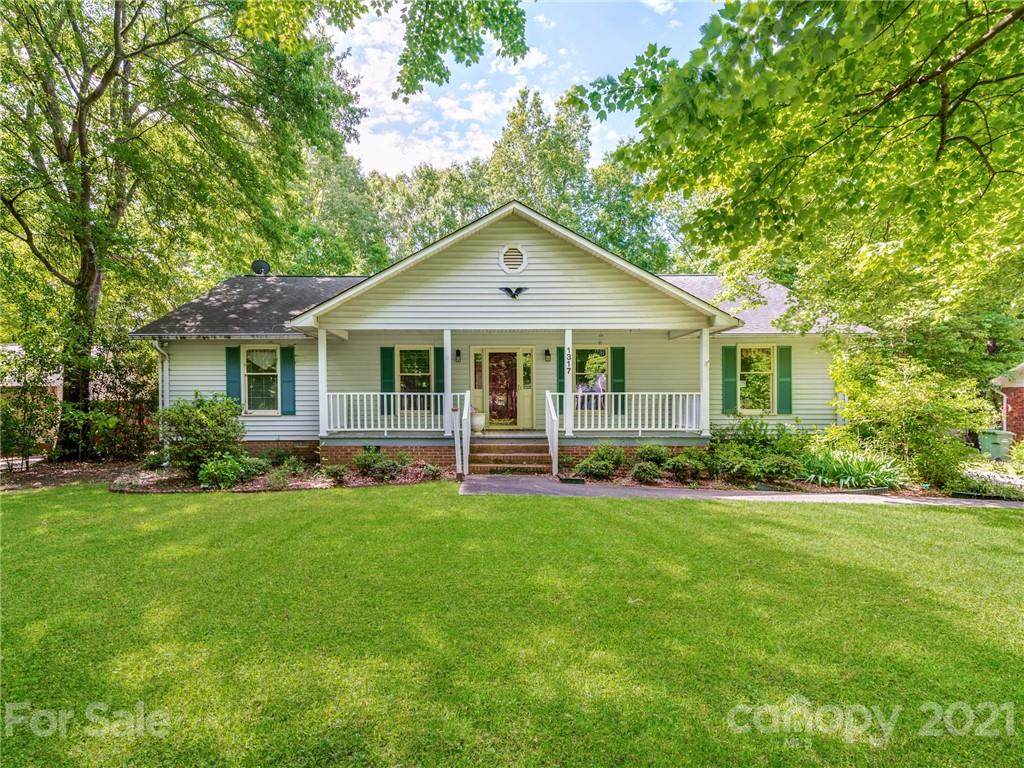 1317 Kent Drive - Photo 1