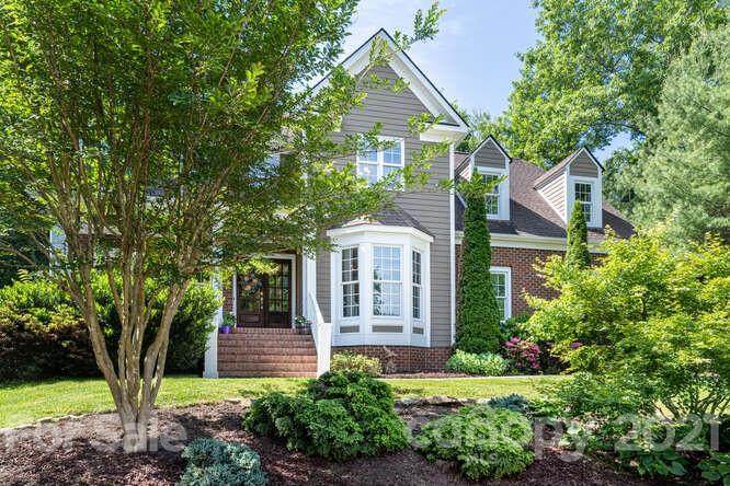 31 Madelyn Lane - Photo 1