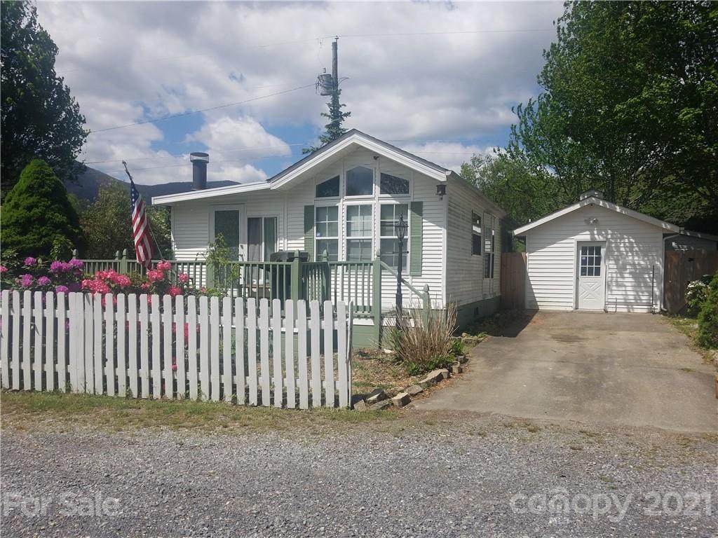 116 Crabapple Lane - Photo 1