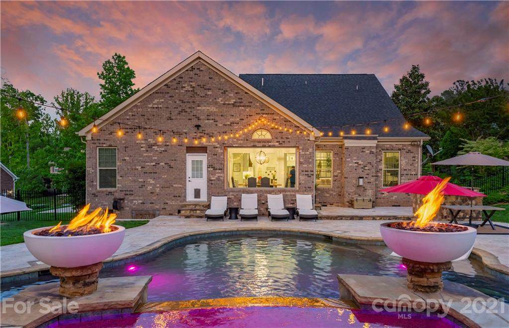3981 Spinnaker Place - Photo 1