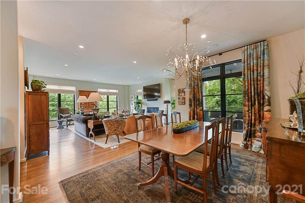 1333 Queens Road - Photo 1