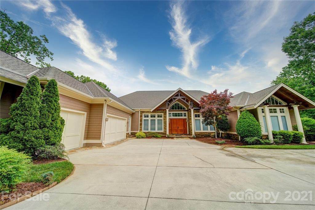 210 Stonebridge Drive - Photo 1