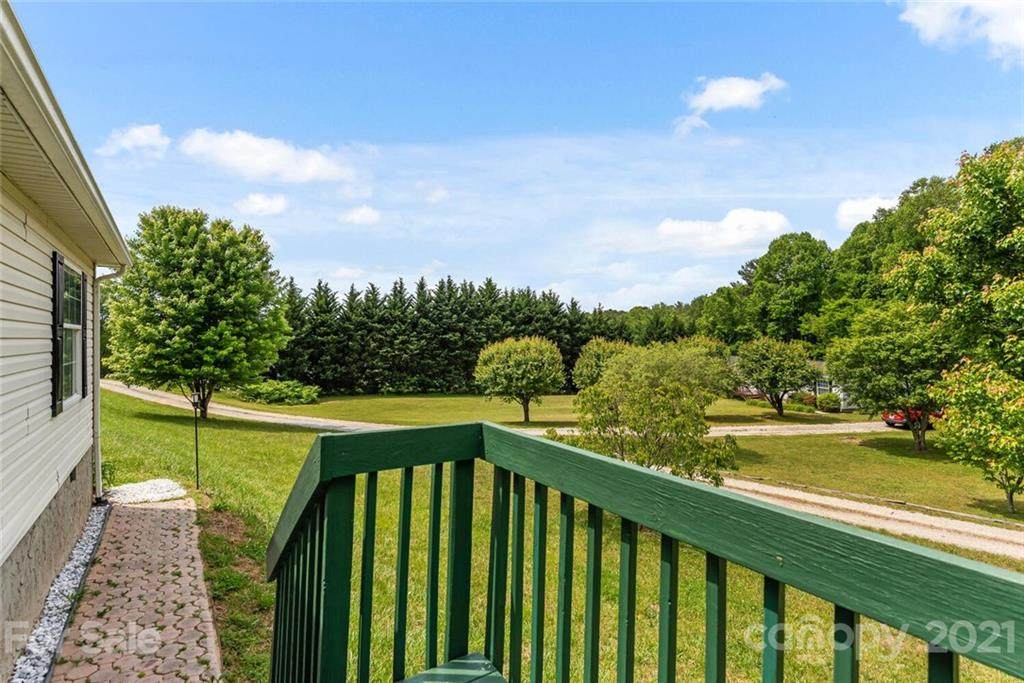 145 Josiah Lane - Photo 1