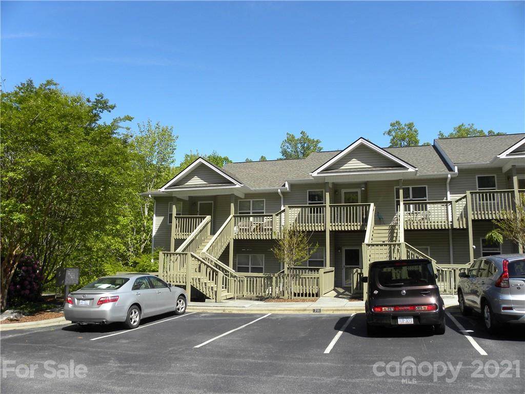 706 Carlyle Way - Photo 1