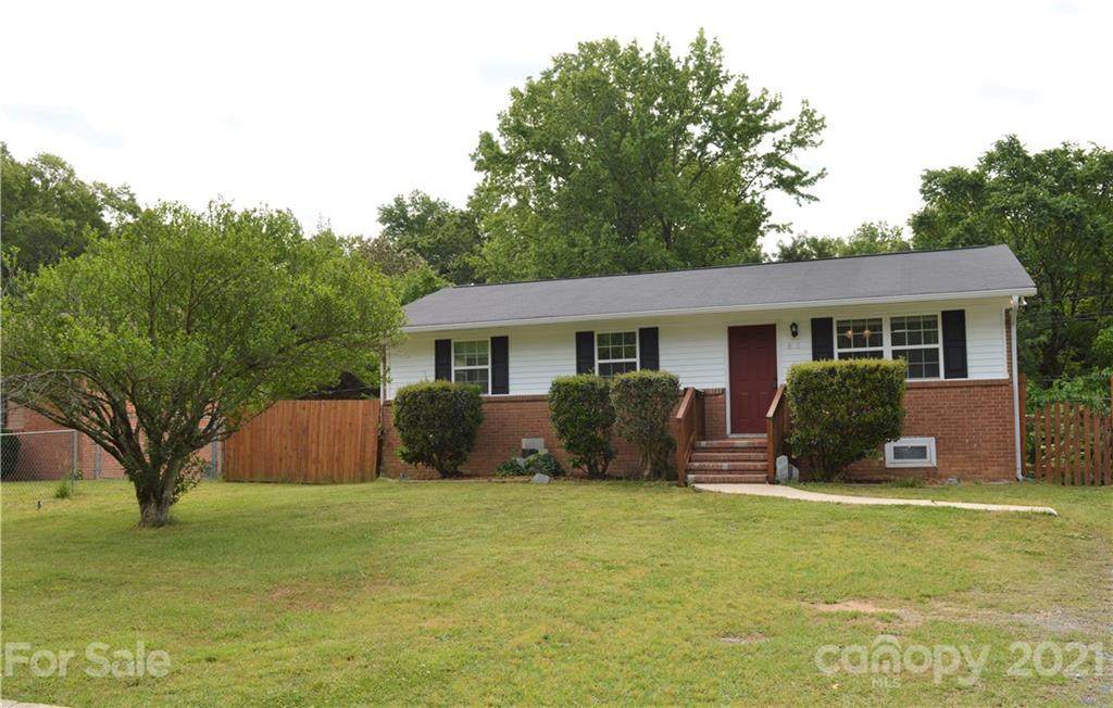 808 Bilmark Avenue - Photo 1
