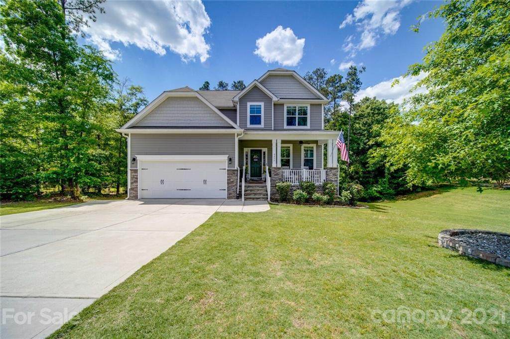 4759 Summerside Drive - Photo 1