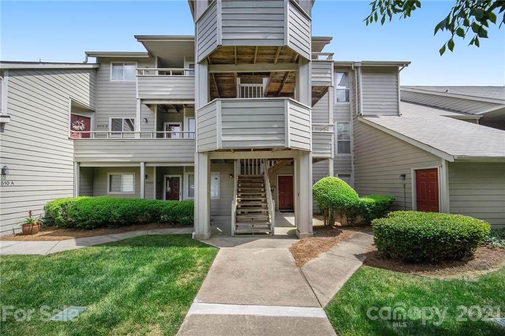 2506 Stradbrook Drive - Photo 1