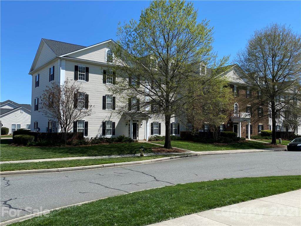 4074 Town Center Road - Photo 1