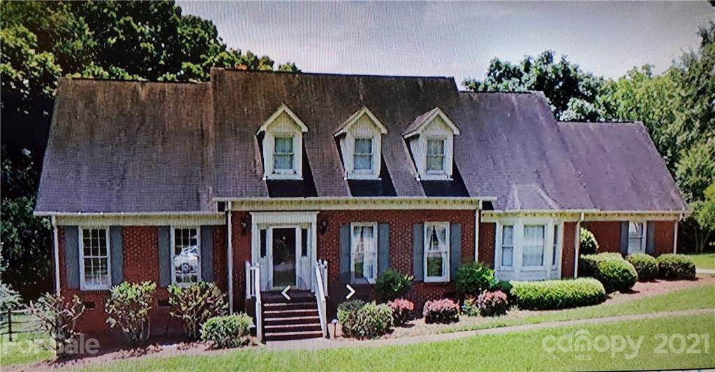 3520 Country Club Drive - Photo 1