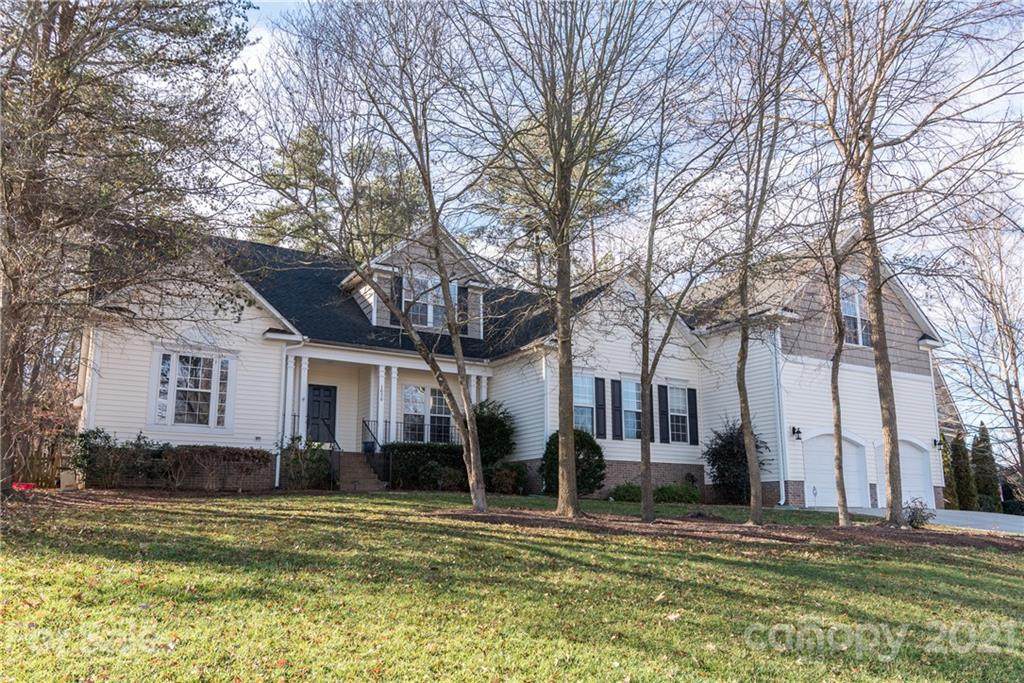 1620 Mt Isle Harbor Drive - Photo 1