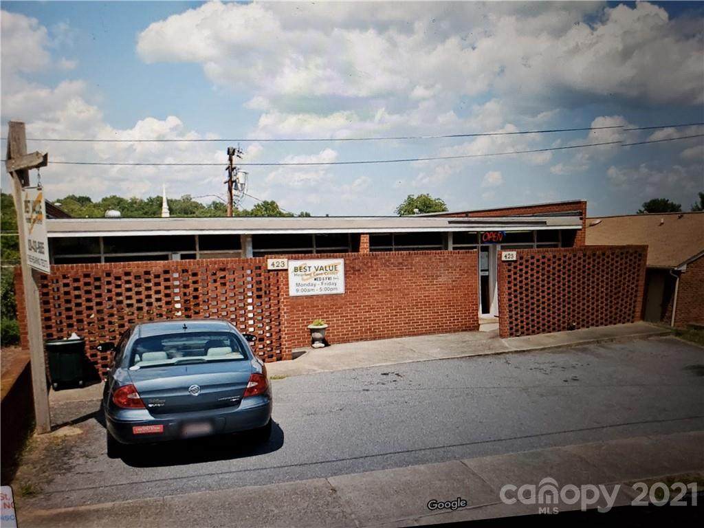 425 King Street - Photo 1