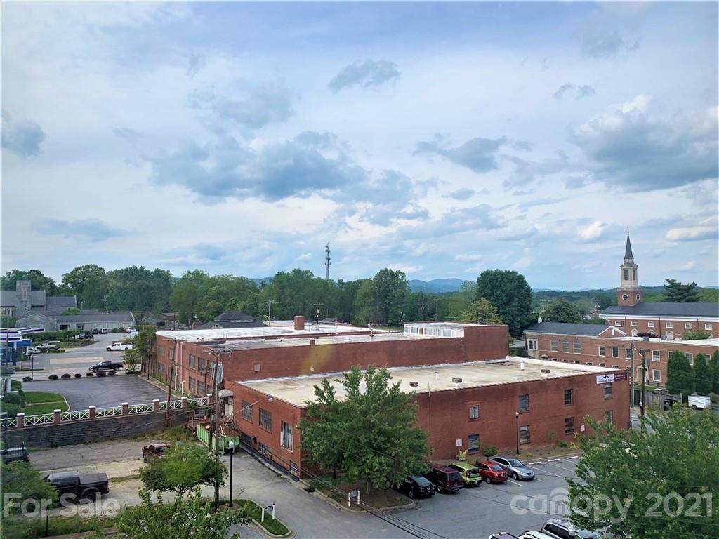 538 Main Street - Photo 1