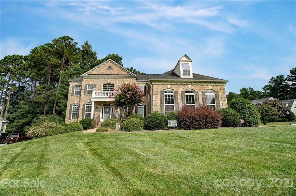 309 Brookridge Drive - Photo 1