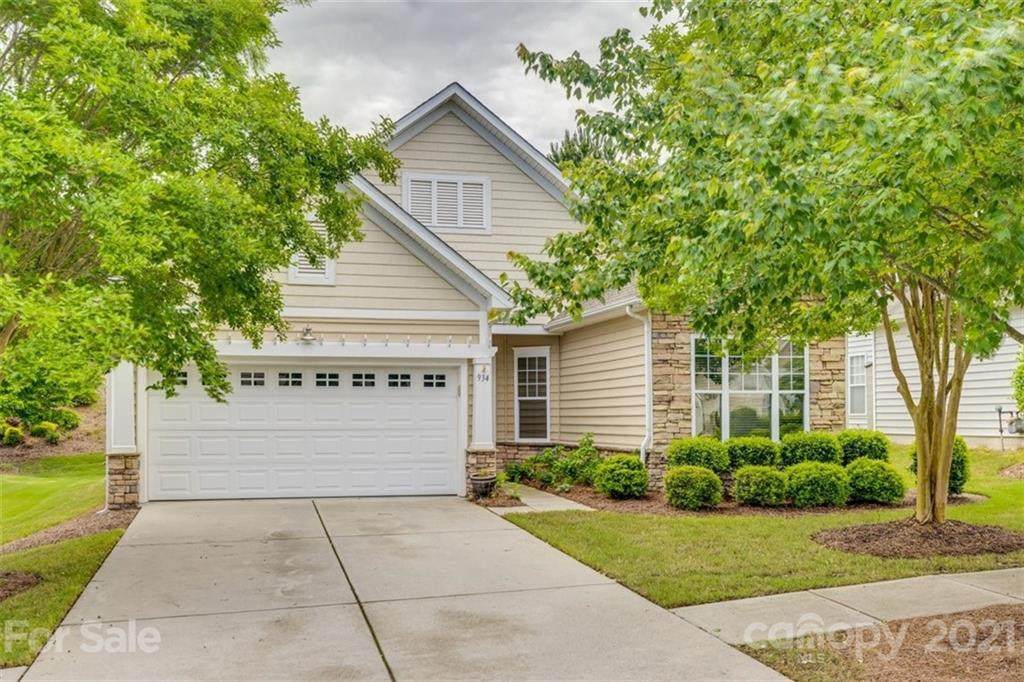 934 Knob Creek Lane - Photo 1