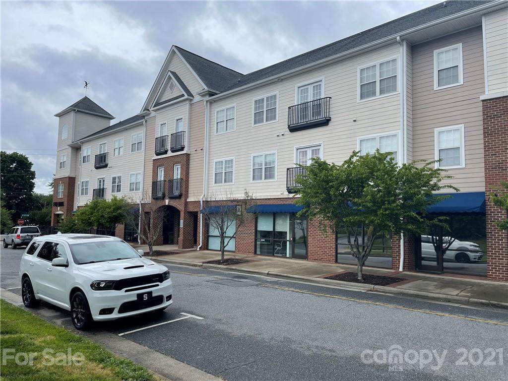 1410 4th Street Drive - Photo 1