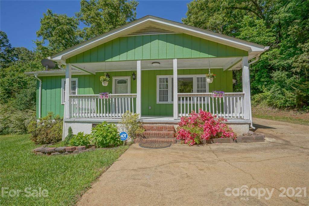 3023 Capitol Drive - Photo 1