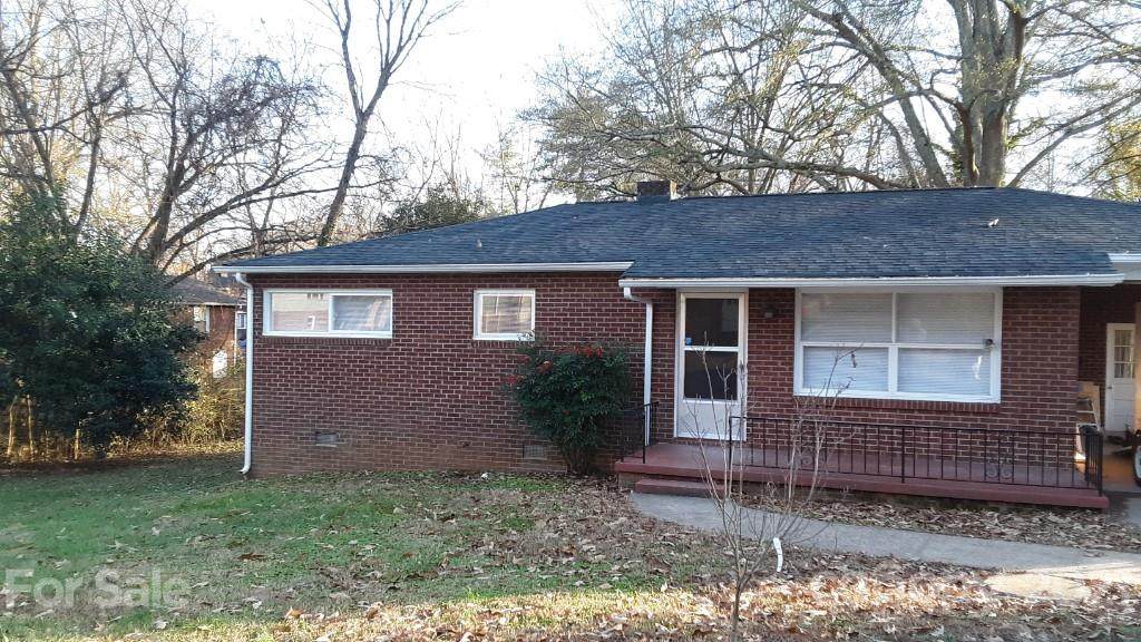 807 Graham Street - Photo 1