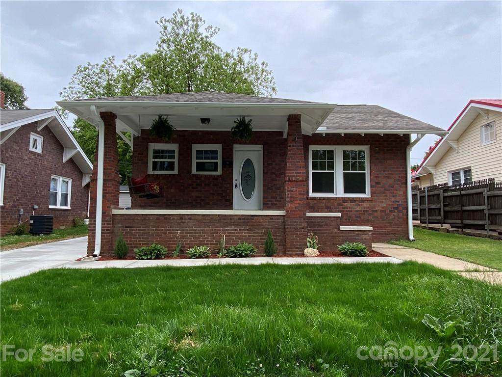 48 Railroad Street - Photo 1
