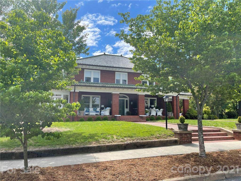 200 2nd Street - Photo 1