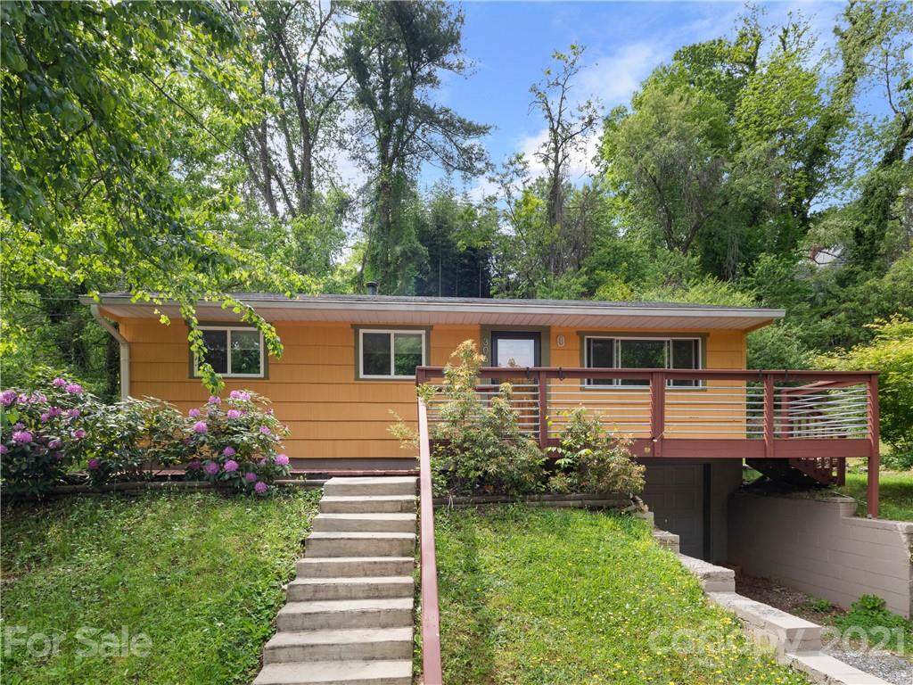 306 Fairfax Avenue - Photo 1