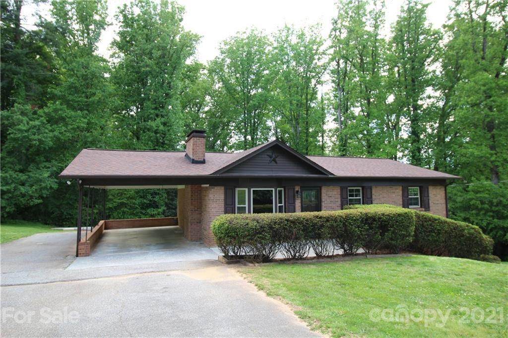 3015 Spencer Heights Drive - Photo 1