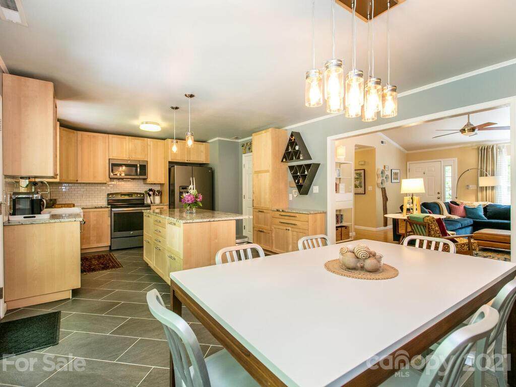 215 Laurel Ridge Road - Photo 1