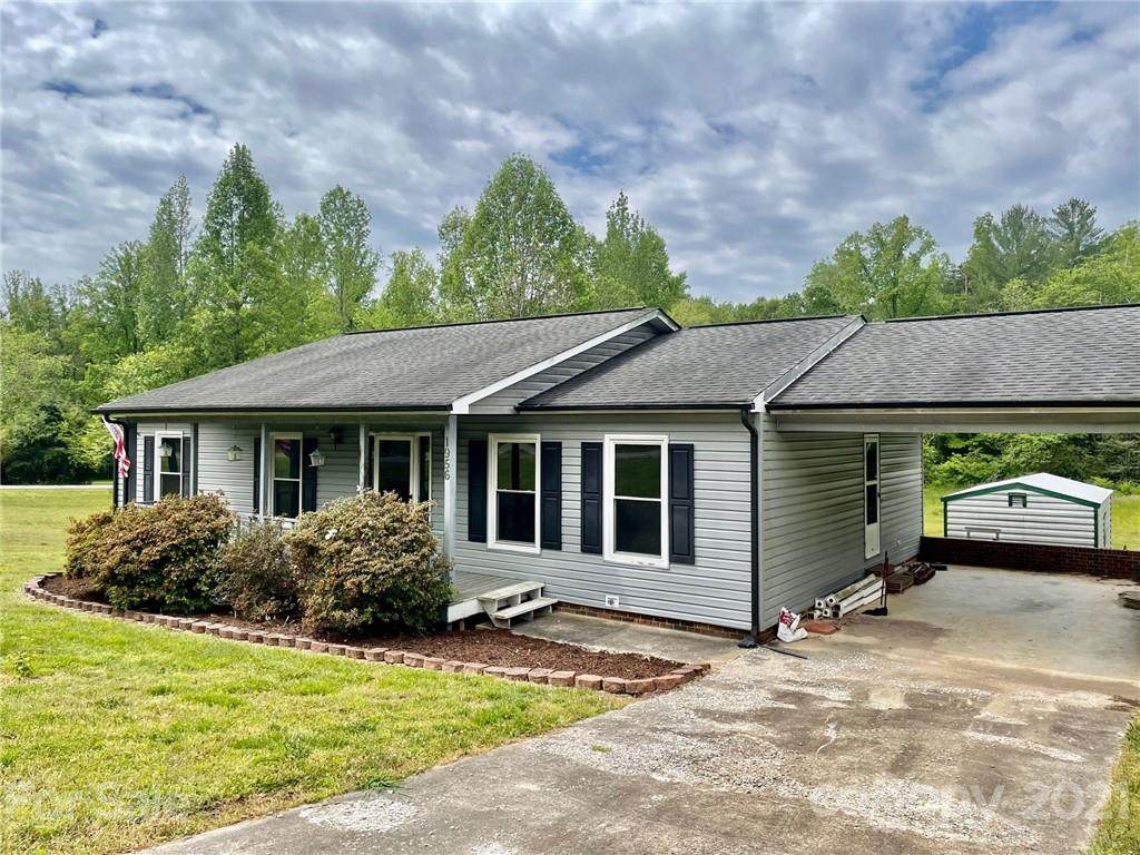 1956 Deerfield Drive - Photo 1