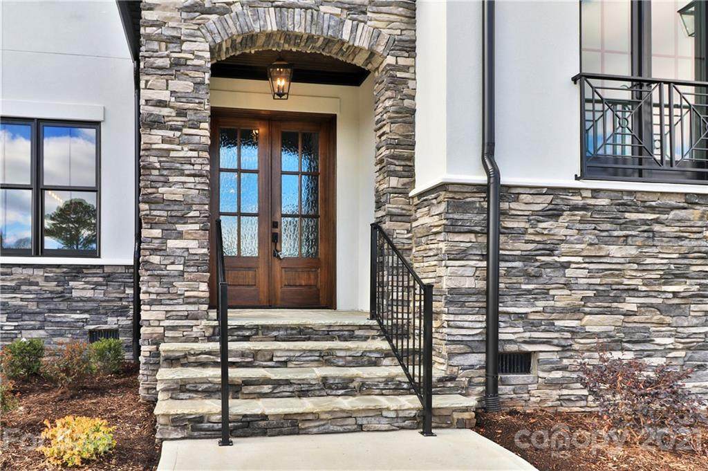 683 Santolina Court - Photo 1