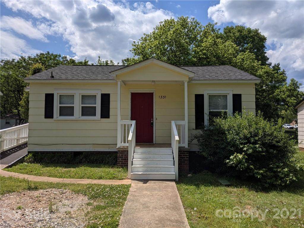 1331 Second Street - Photo 1