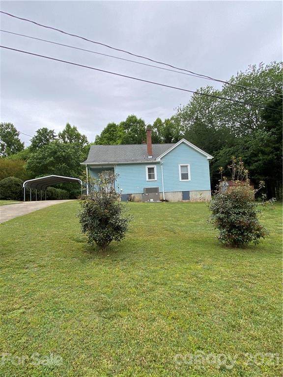 206 Hillcrest Avenue - Photo 1