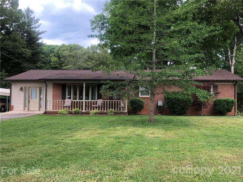 114 Nottingham Drive - Photo 1