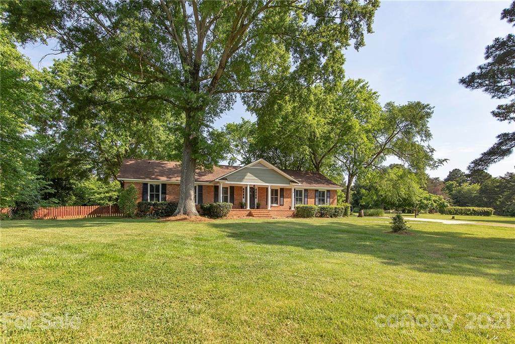 14302 Sledge Road - Photo 1