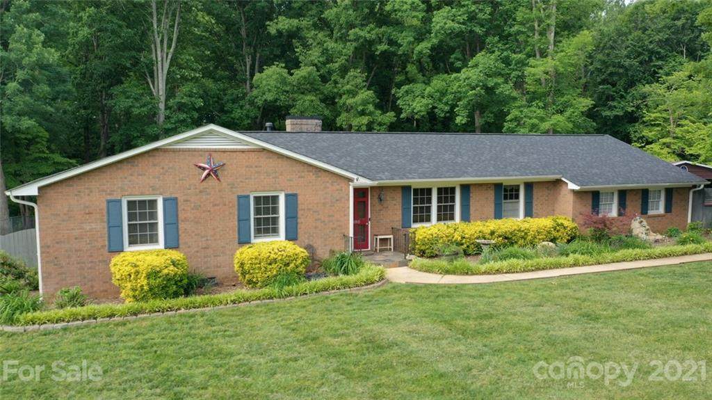 395 Spicewood Lane - Photo 1