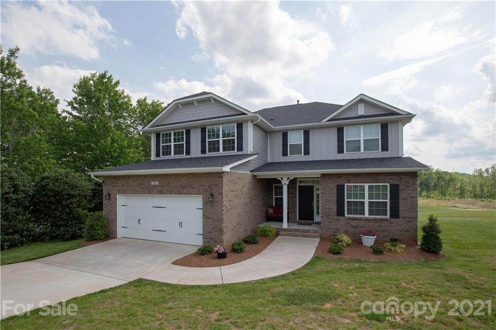 115 Fox Tail Court - Photo 1