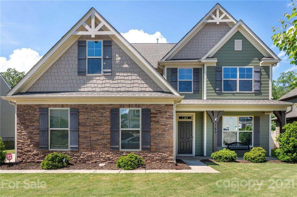 3180 Delaware Drive - Photo 1