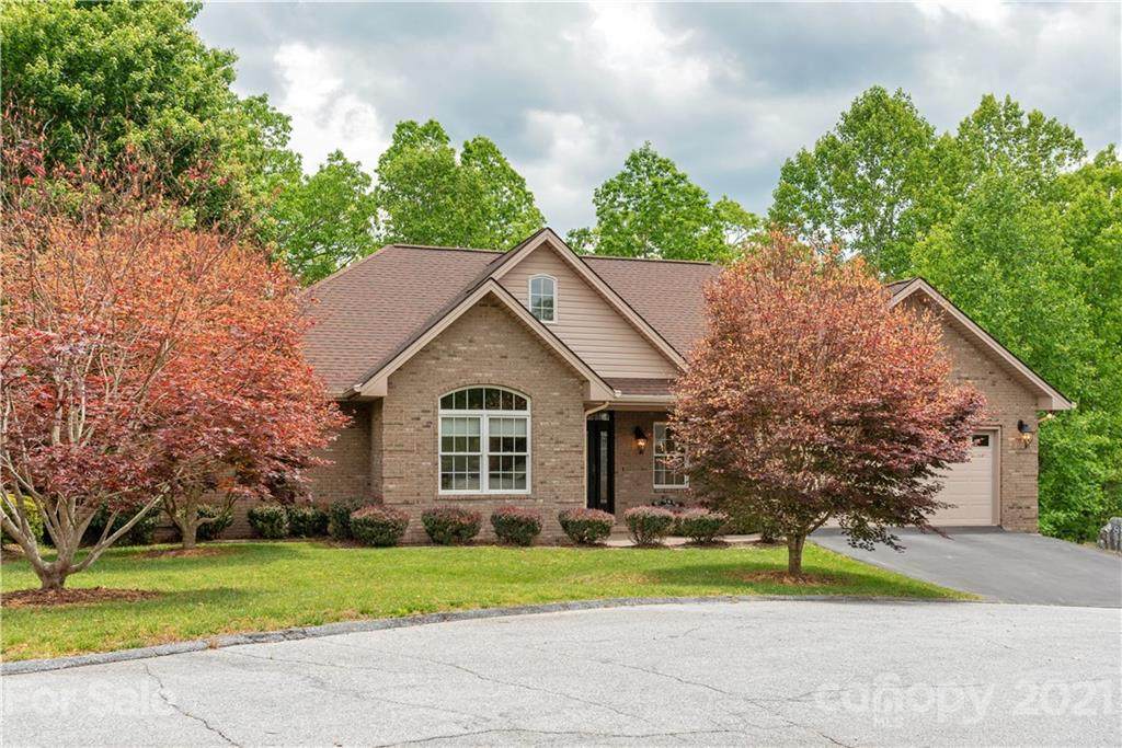 89 Dallas Drive - Photo 1