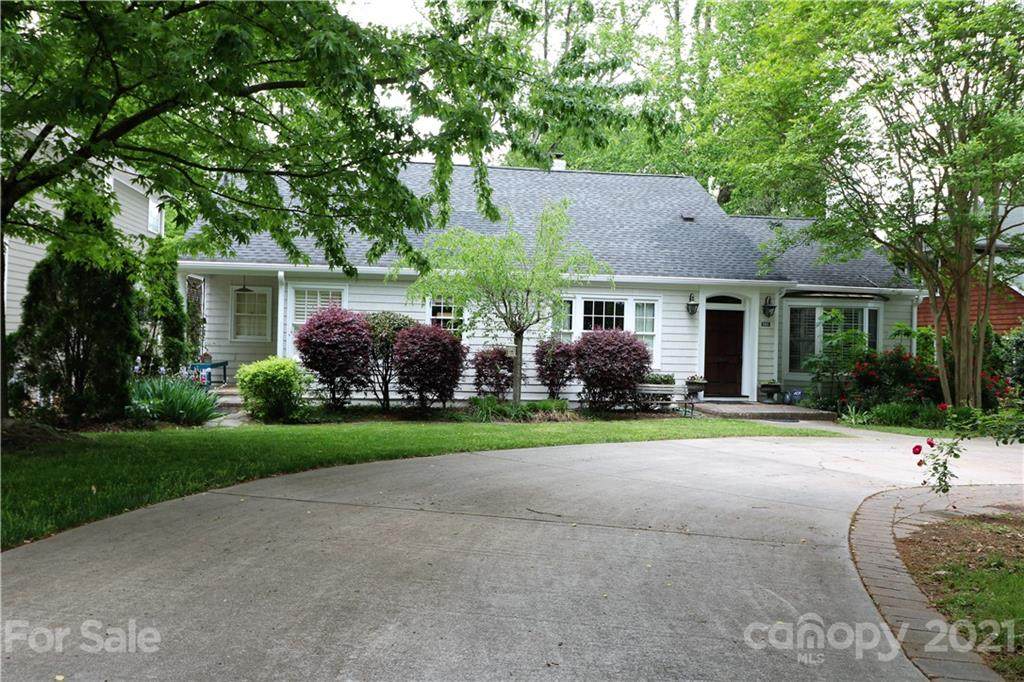 1405 Lilac Road - Photo 1