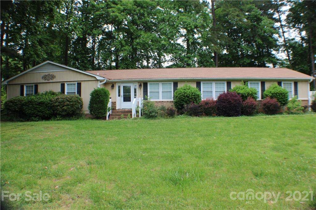 8217 Fairfield Forest Road - Photo 1