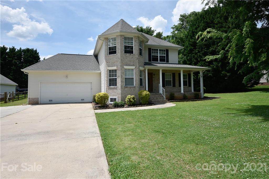 124 Gregory Court - Photo 1