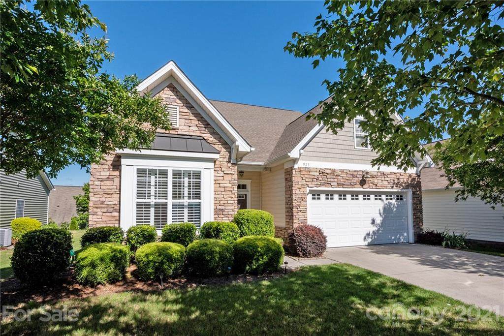 923 Knob Creek Lane - Photo 1