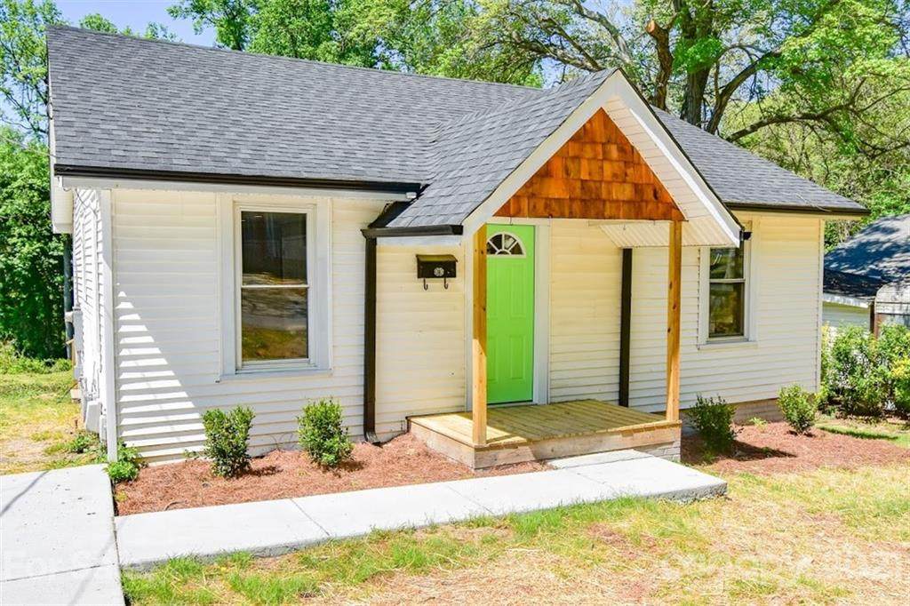 613 Hillside Street - Photo 1