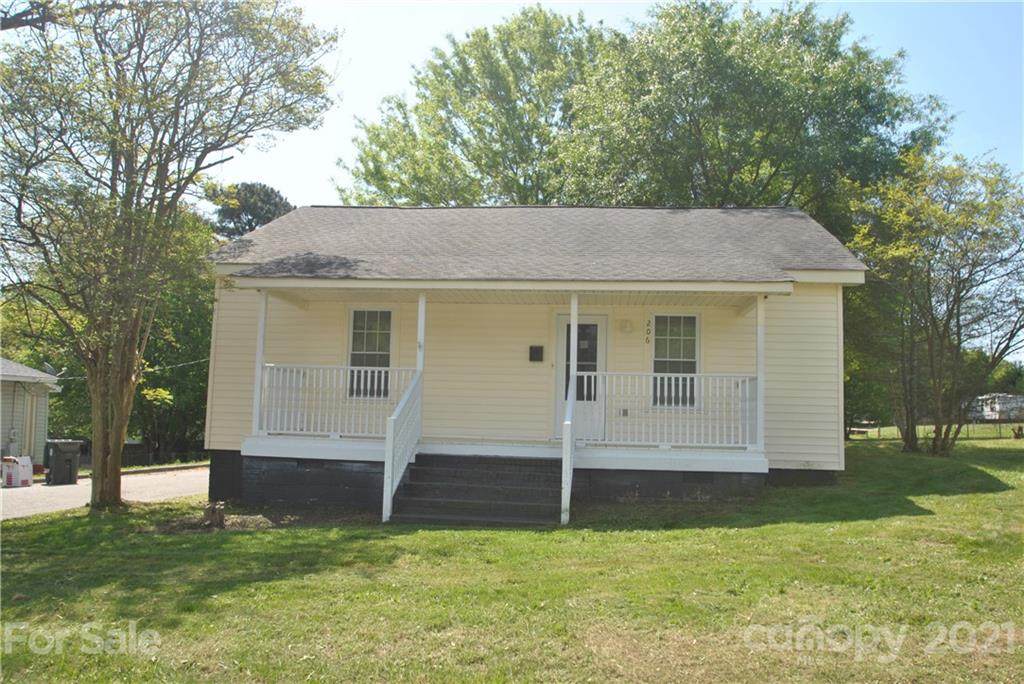 206 Mcconnell Street - Photo 1