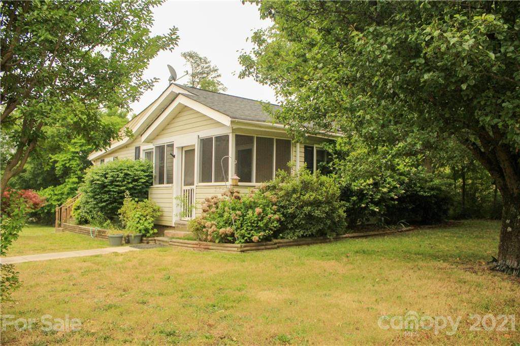 140 Sutton Road - Photo 1