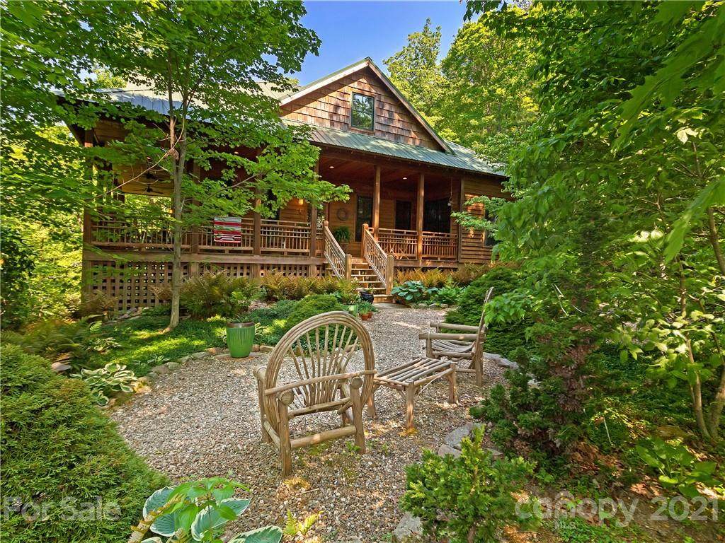 545 Sandy Lane - Photo 1