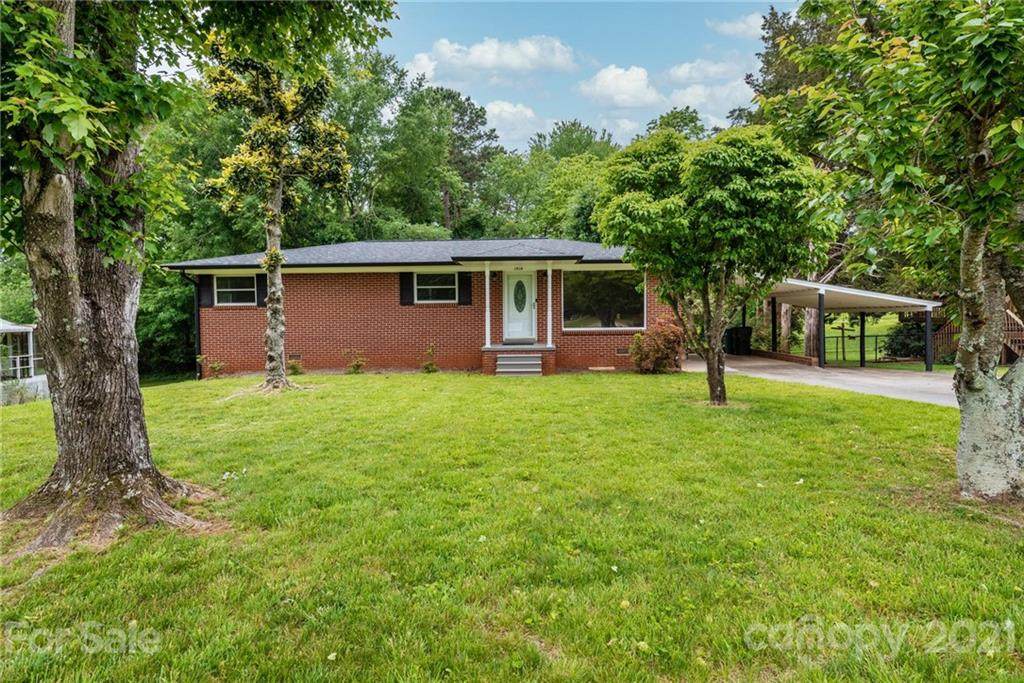 1910 16th Avenue - Photo 1